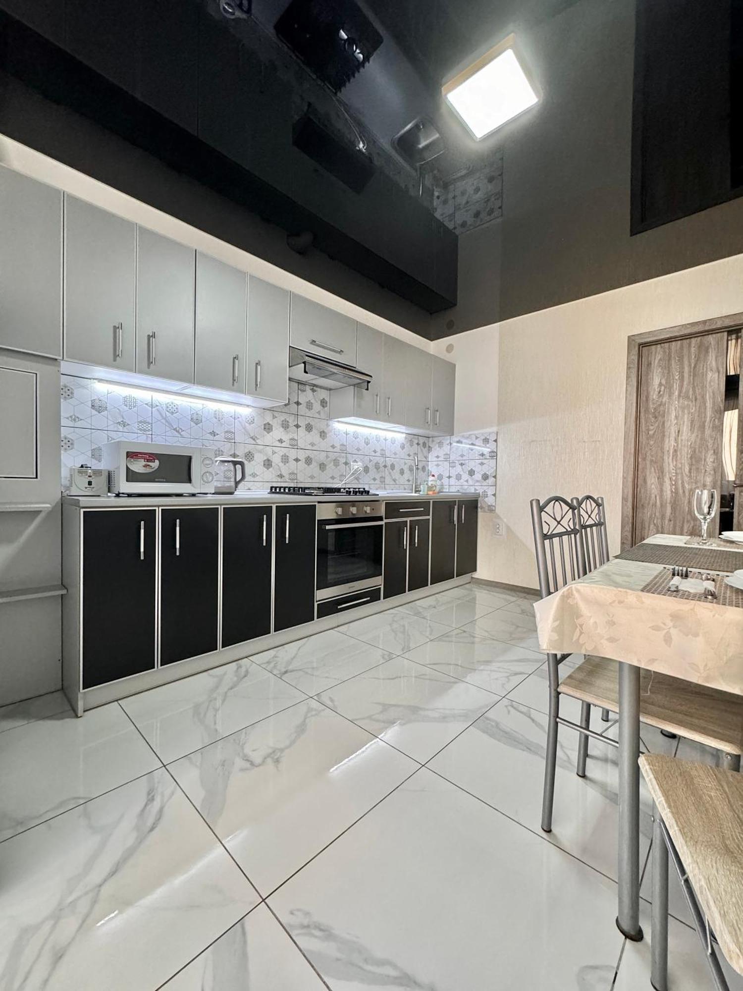 Apartpoltava 2 Окремі Кімнати, Новобудова, Два Великих Ліжка Центр, Корпусний Сад Kültér fotó